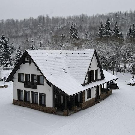 Mountain Paradise & Wellness Villa Izvoare  Dış mekan fotoğraf